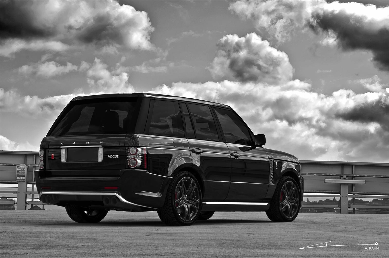 2011 A Kahn Black Vogue